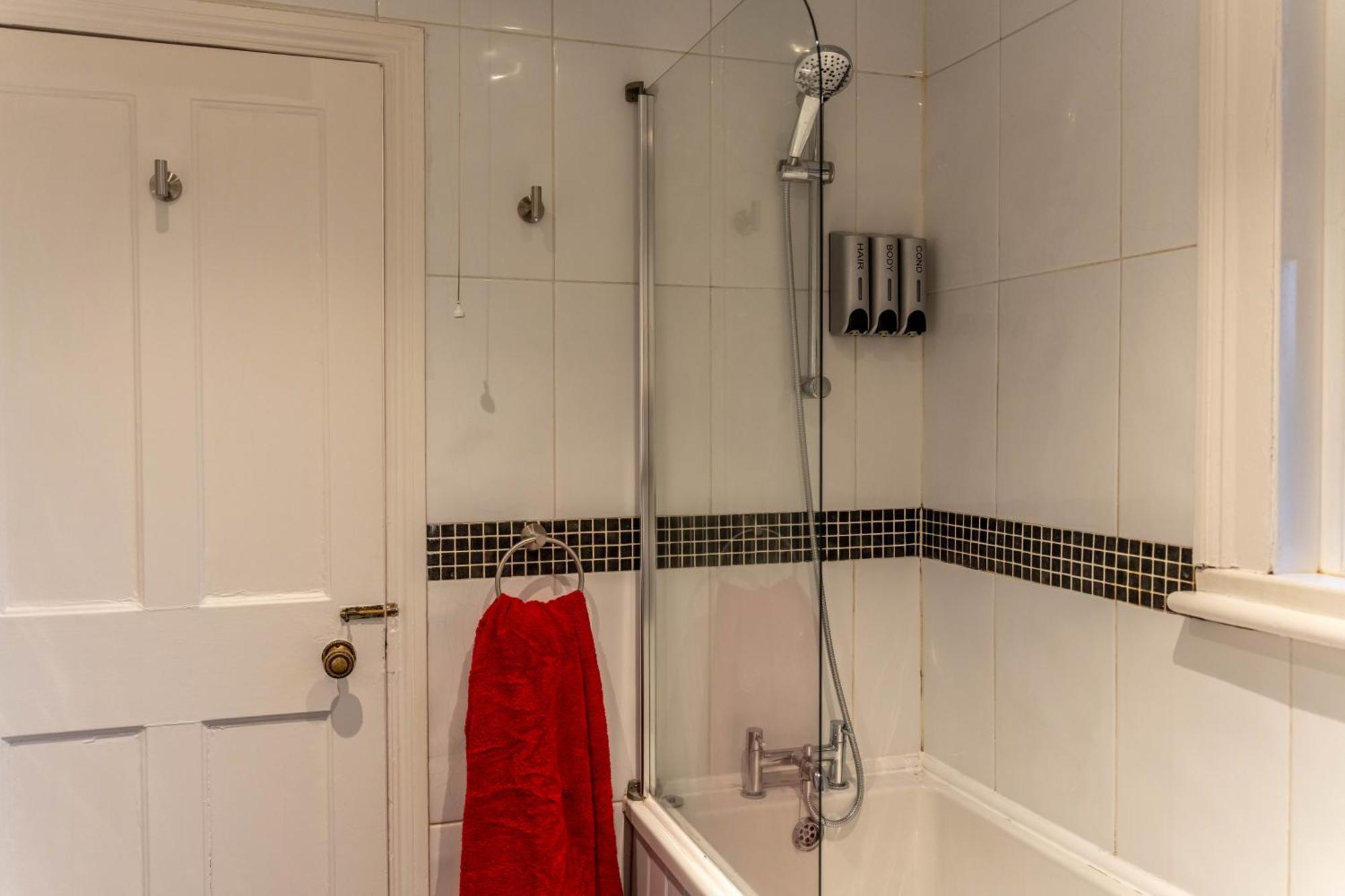 Lodging In Carrickfergus Centre Luaran gambar